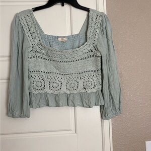 Chic Lace Detail Women's Blouse in Light Green